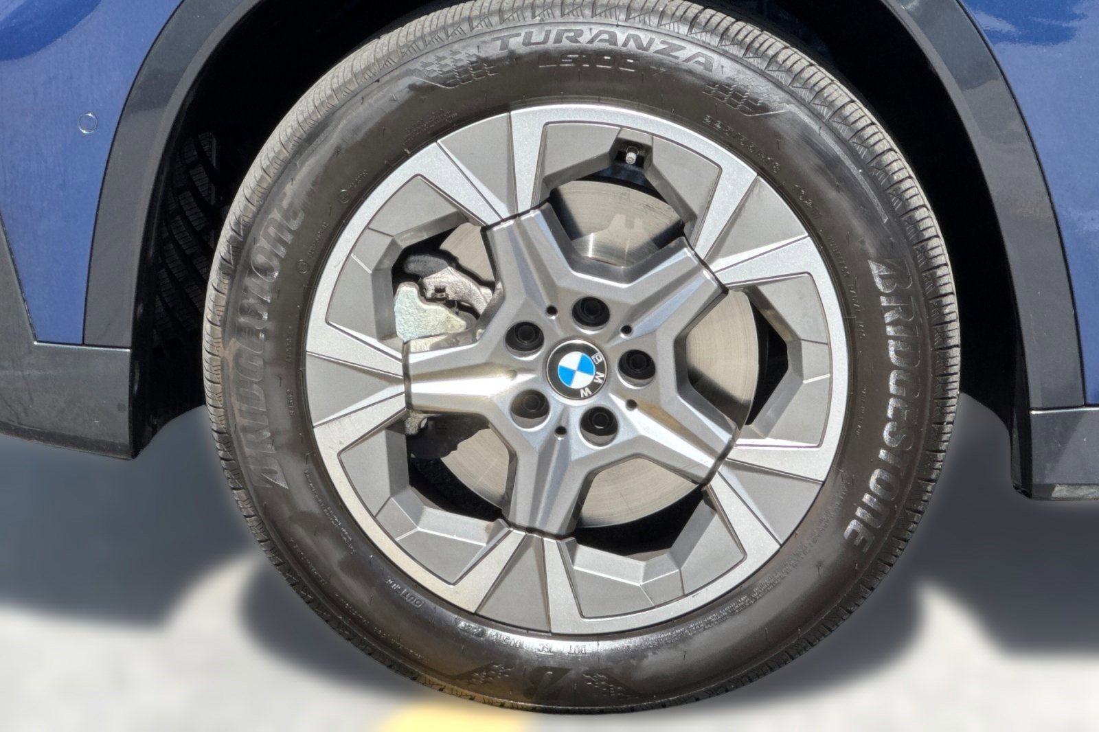 Used 2025 BMW X1 xDrive28i w/ Convenience Package image 11