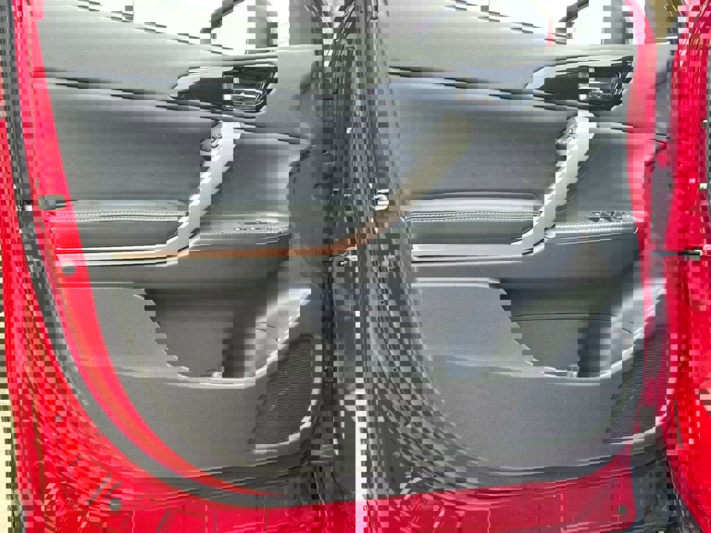 Used 2025 Mitsubishi Eclipse Cross Black Edition image 12