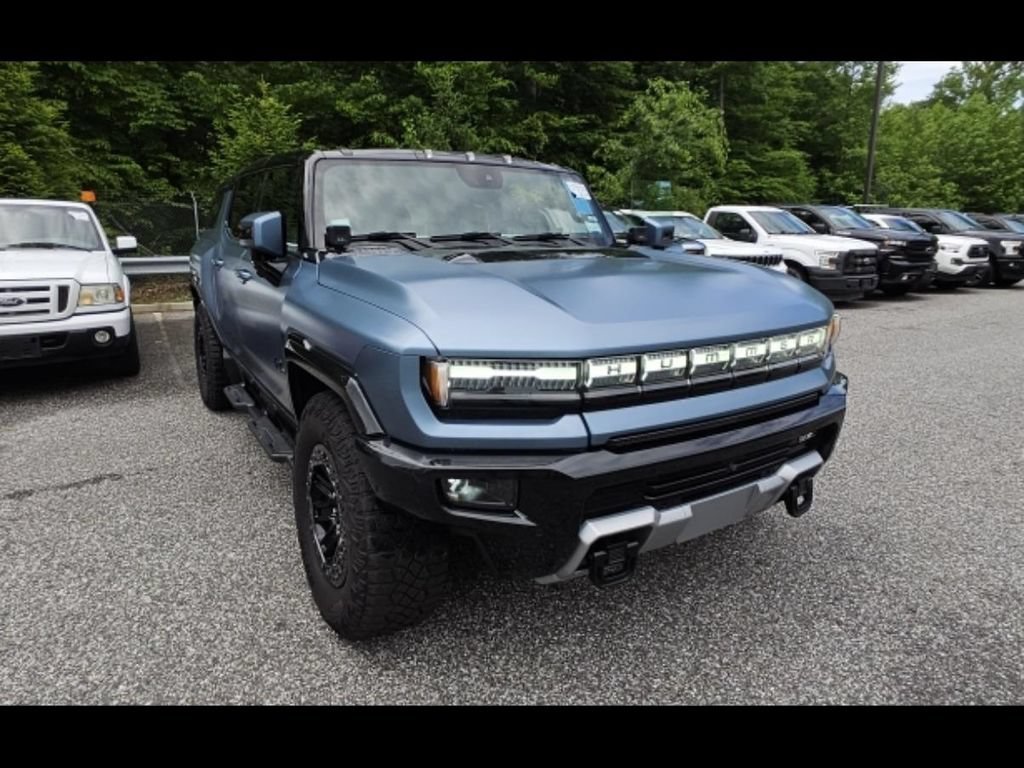 Used 2024 GMC Hummer EV 3X w/ Omega Edition AWD/4WD image 2