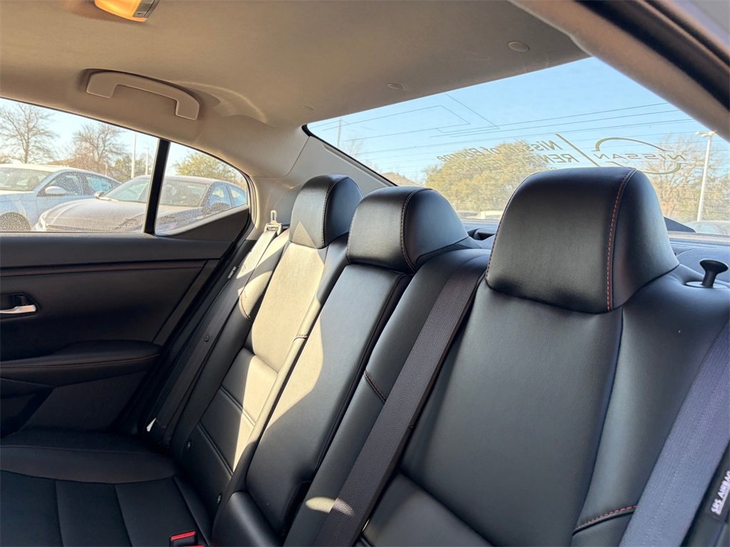 Certified 2024 Nissan Sentra SR w/ SR Premium Package image 24