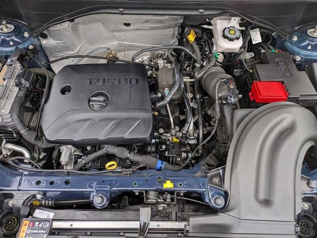 Certified 2023 Buick Encore GX Essence w/ Experience Buick Package image 33