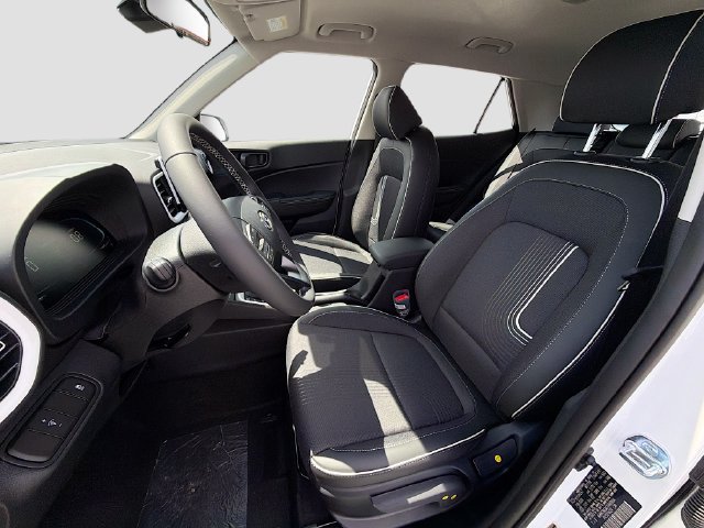 New 2026 Hyundai Venue SEL FWD image 20