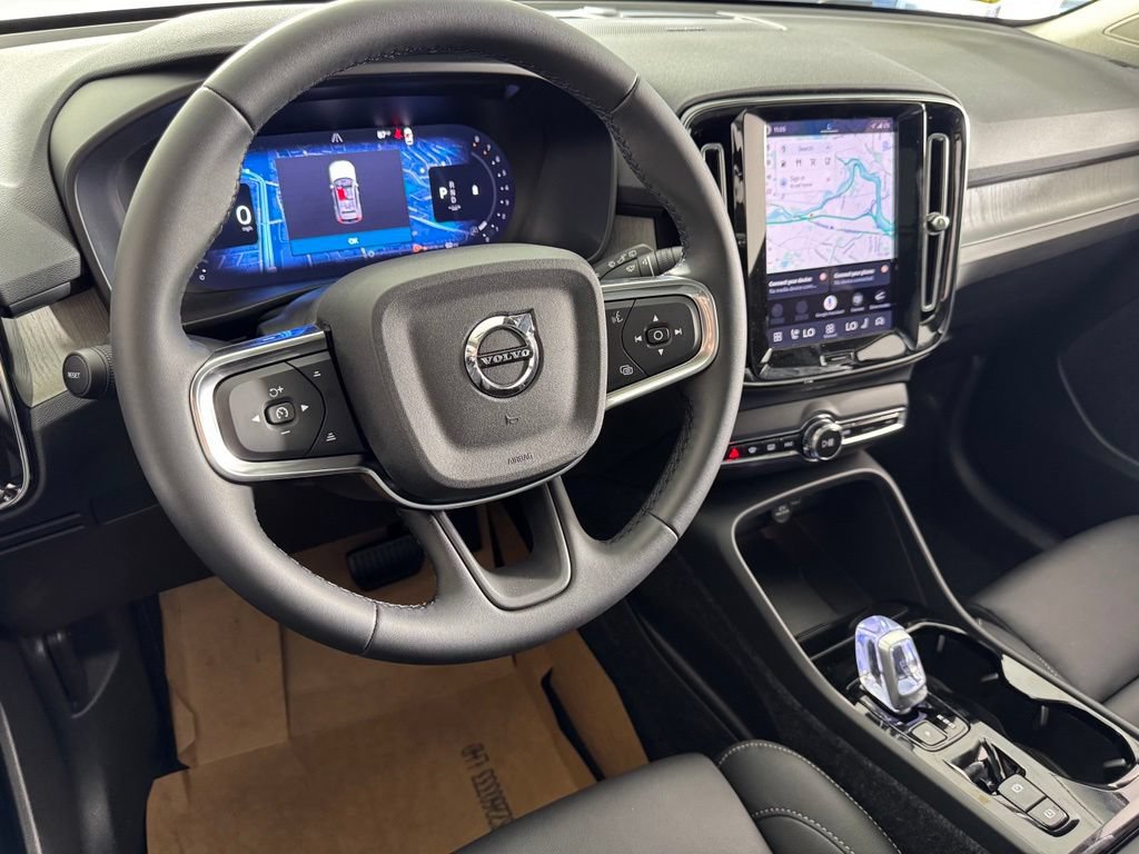 New 2026 Volvo XC40 B5 Ultra w/ Protection Package Premier AWD/4WD image 10