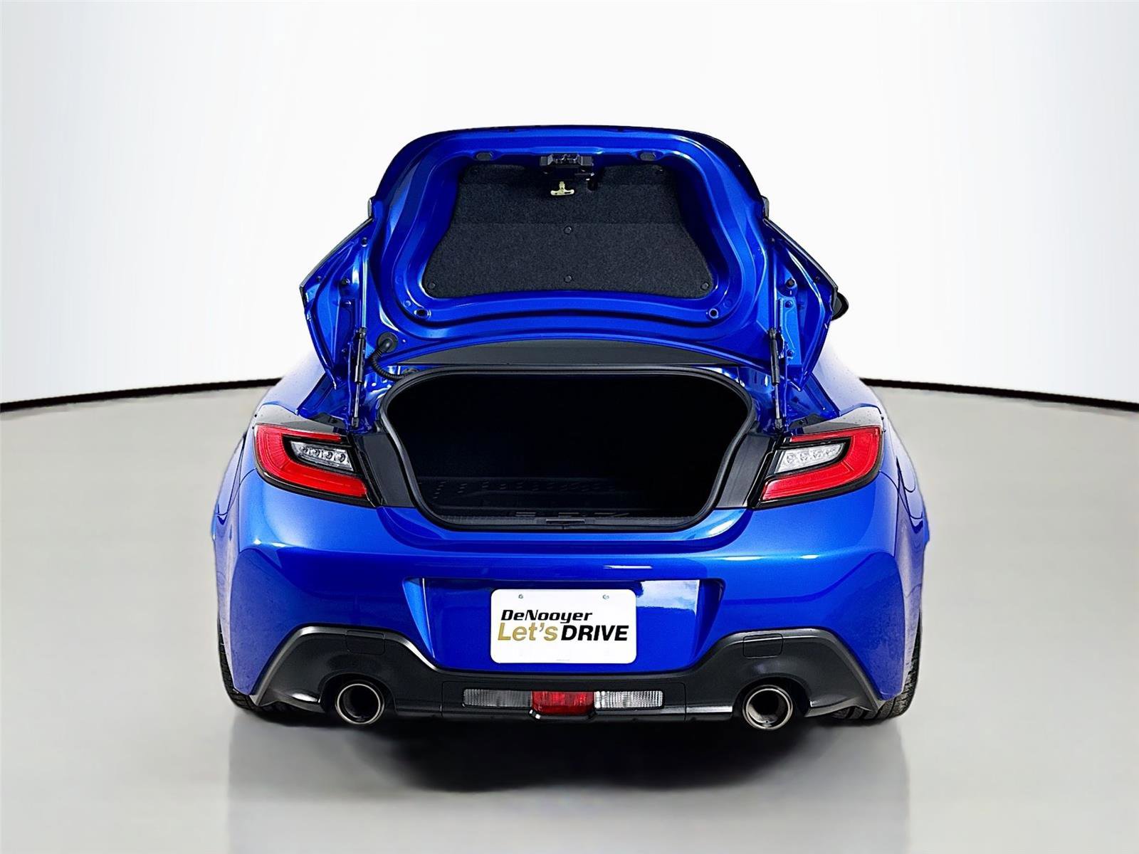 Used 2025 Subaru BRZ tS RWD image 25