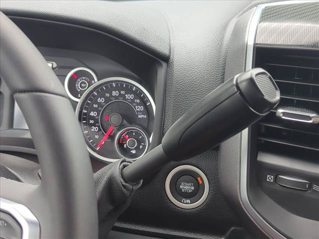 Used 2025 RAM 2500 Big Horn AWD/4WD image 14