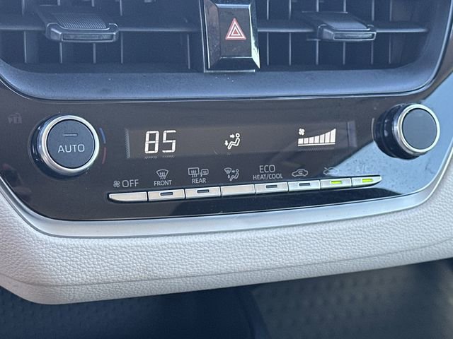 Certified 2025 Toyota Corolla LE w/ Convenience Package image 17