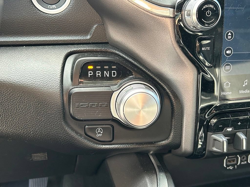 Used 2023 RAM 1500 Laramie RWD image 14