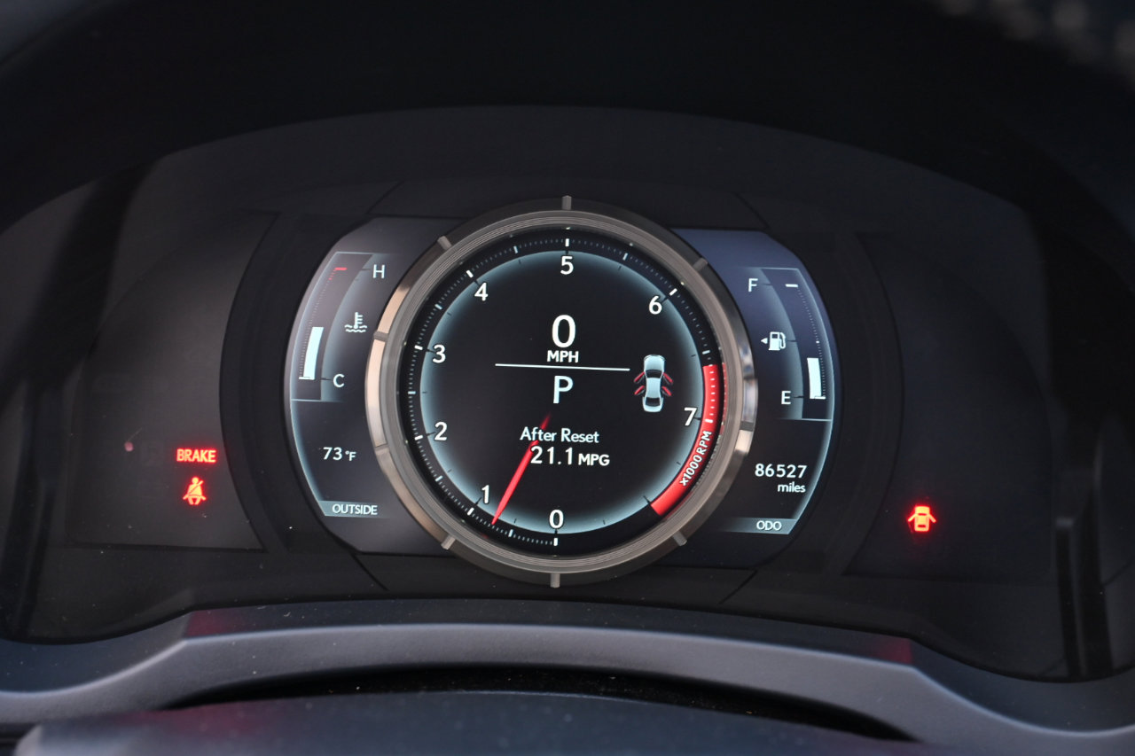 Used 2014 Lexus IS 350 w/ F Sport Package RWD image 36
