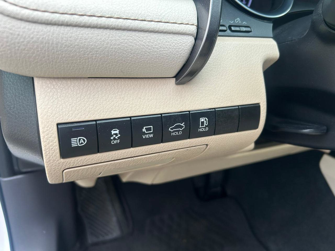 Used 2019 Toyota Camry XLE w/ Driver Assist Package FWD image 11