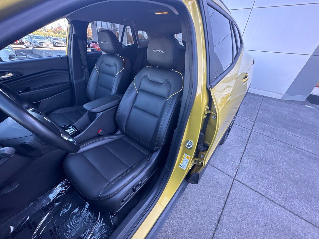 Used 2024 Chevrolet Trax ACTIV FWD image 13