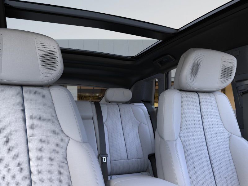 New 2024 Cadillac Lyriq Sport image 24