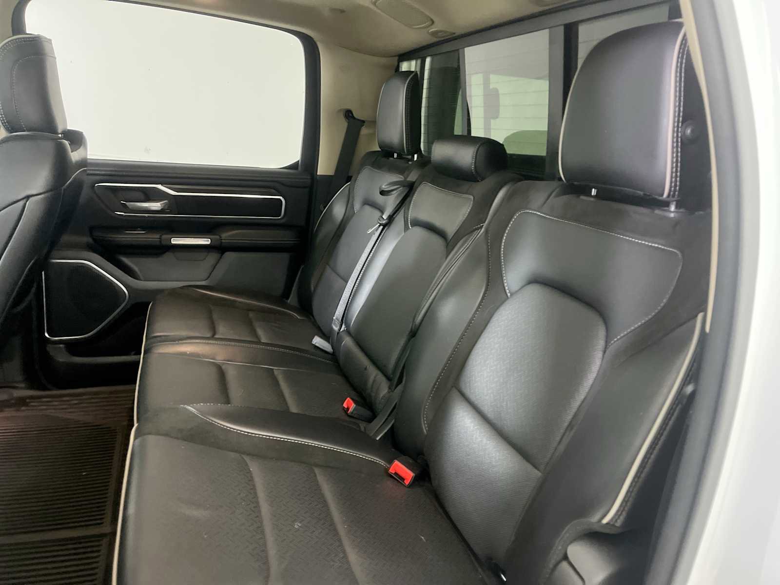 Used 2021 RAM 1500 Laramie image 26