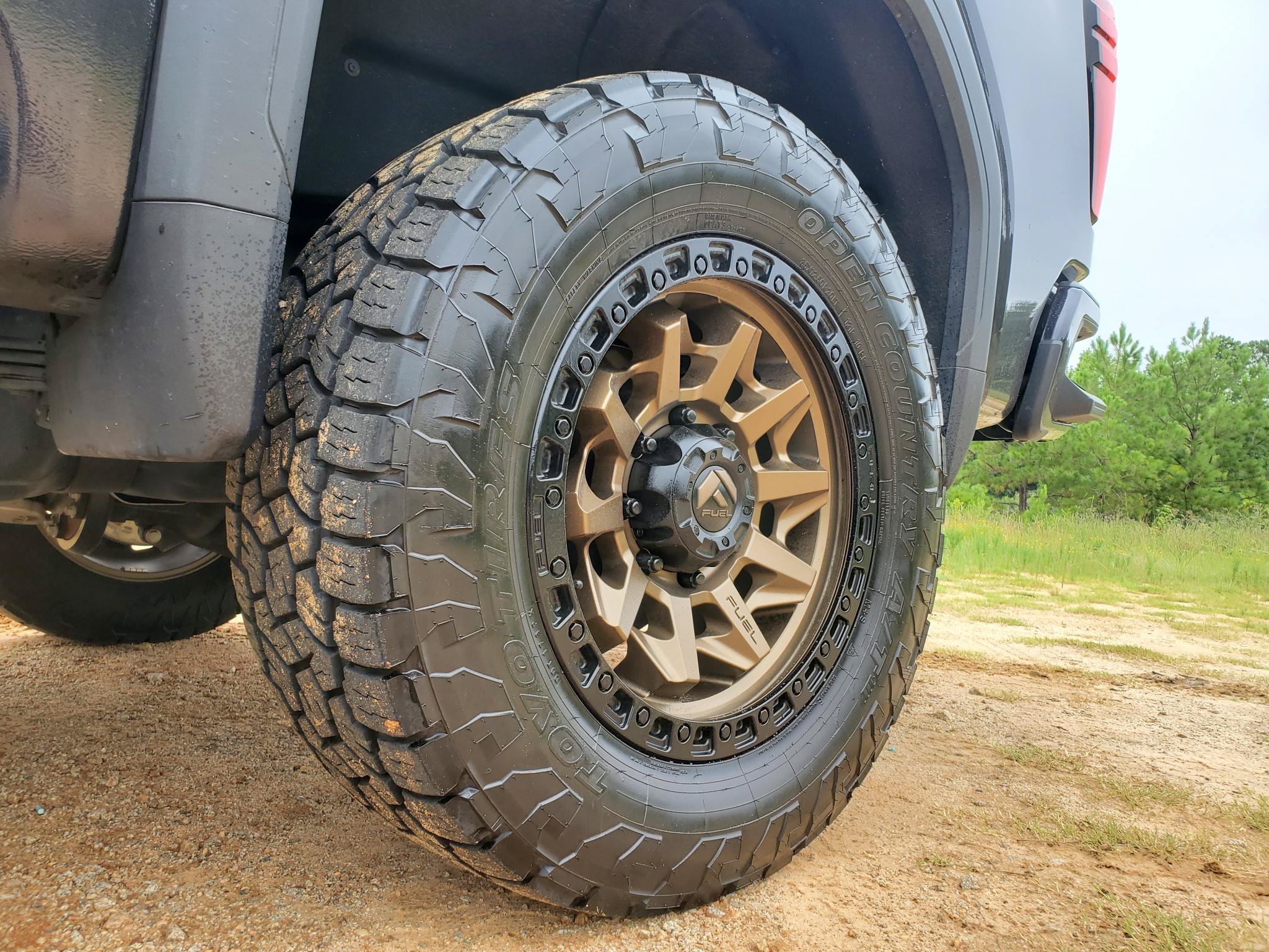 Used 2025 GMC Sierra 2500 Denali Ultimate AWD/4WD image 9