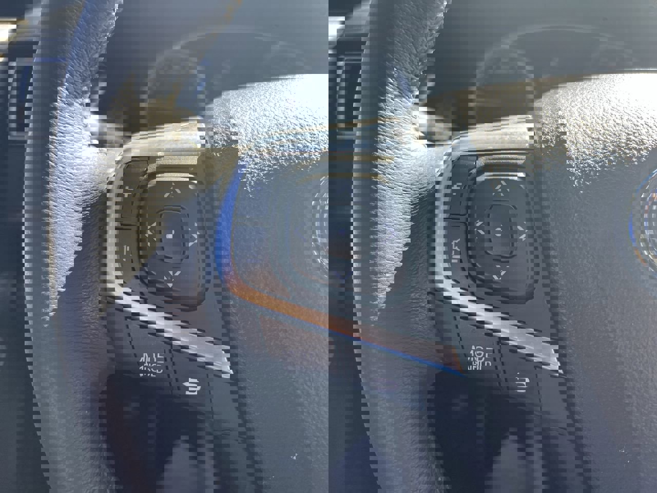 Used 2017 Toyota Camry XLE image 19