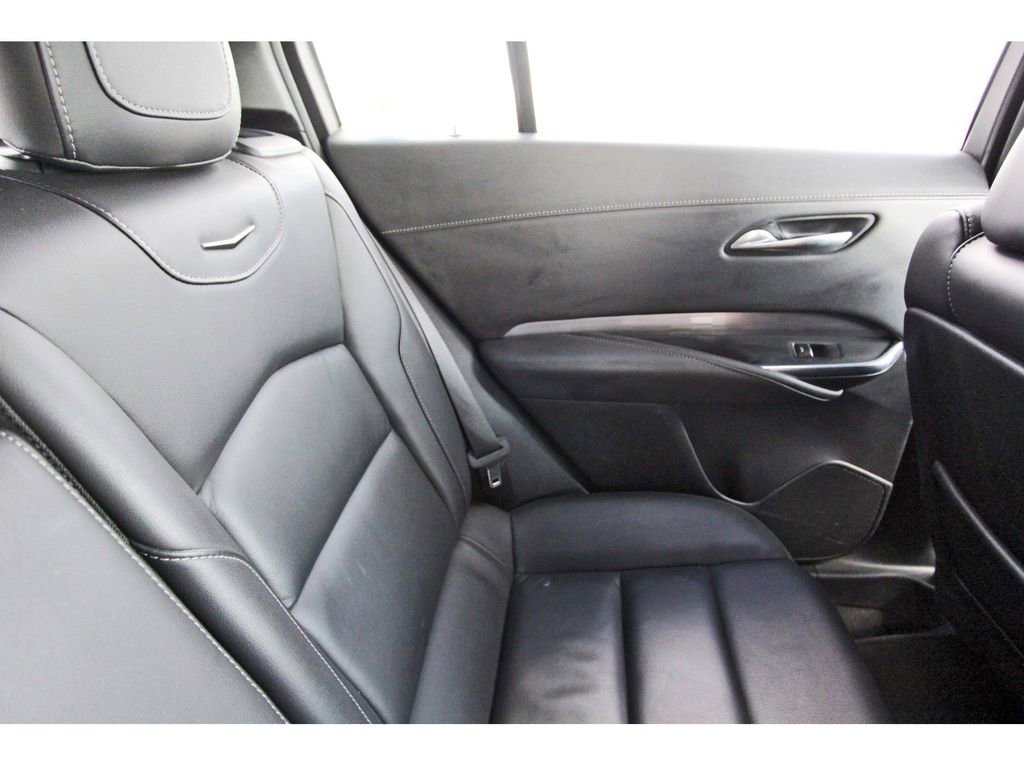 Used 2024 Cadillac XT4 Premium Luxury FWD image 11
