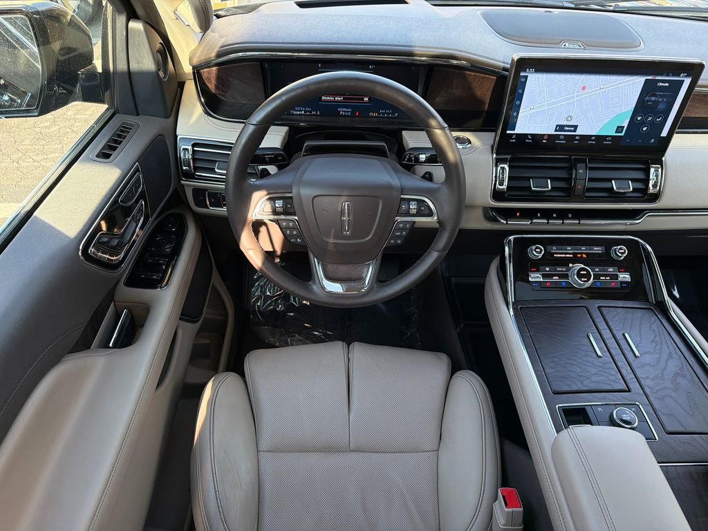 Used 2022 Lincoln Navigator L Reserve image 26