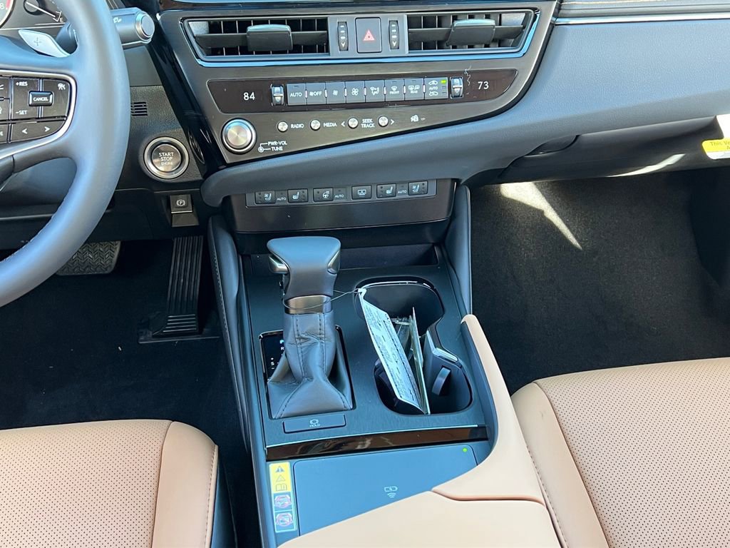 New 2025 Lexus ES 350 w/ Premium Package image 10