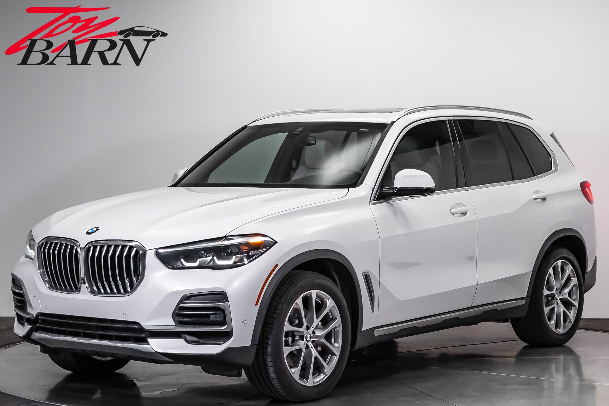 Used 2022 BMW X5 xDrive40i w/ Premium Package