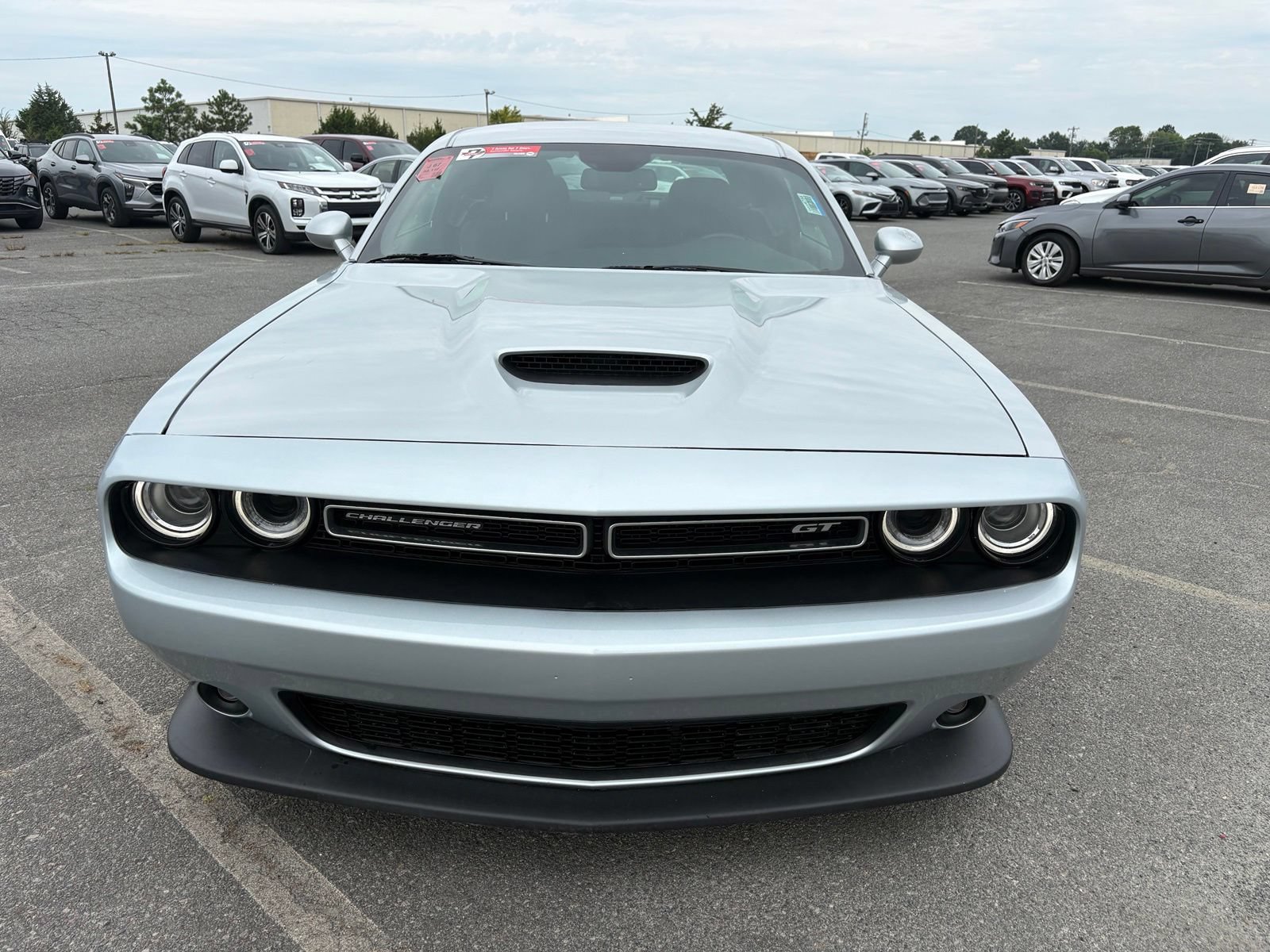Used 2022 Dodge Challenger GT RWD image 8