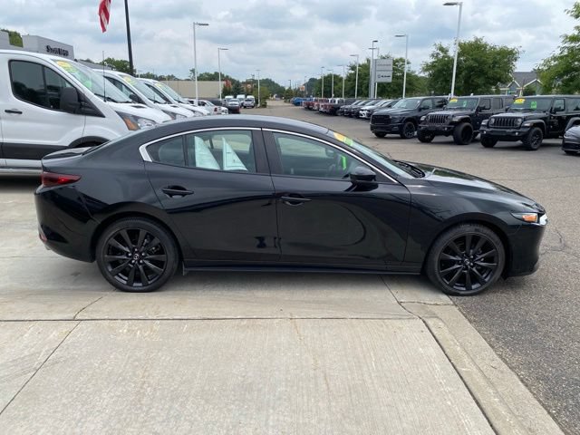 Used 2024 MAZDA MAZDA3 s FWD image 2
