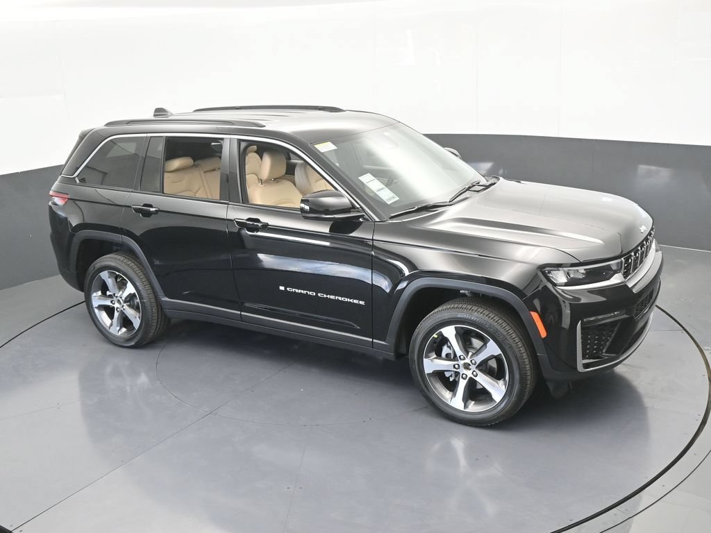 Used 2026 Jeep Grand Cherokee Limited RWD image 45