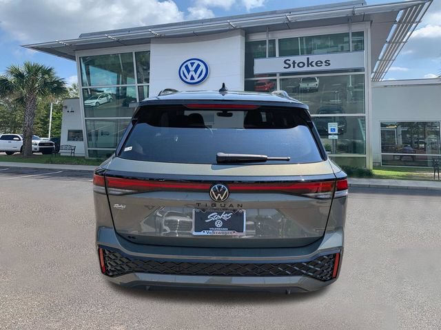 New 2026 Volkswagen Tiguan SE R-Line FWD image 5