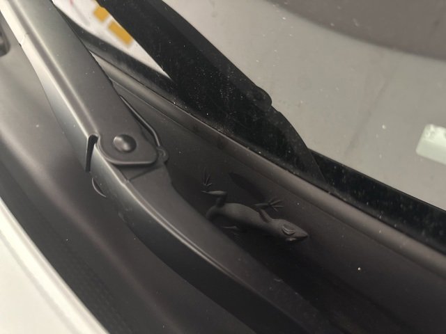 Certified 2024 Jeep Compass Limited image 38