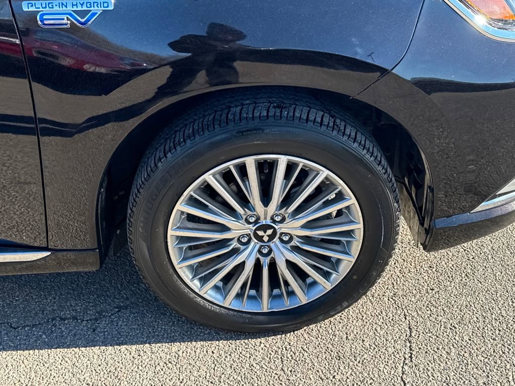 Used 2021 Mitsubishi Outlander GT image 45