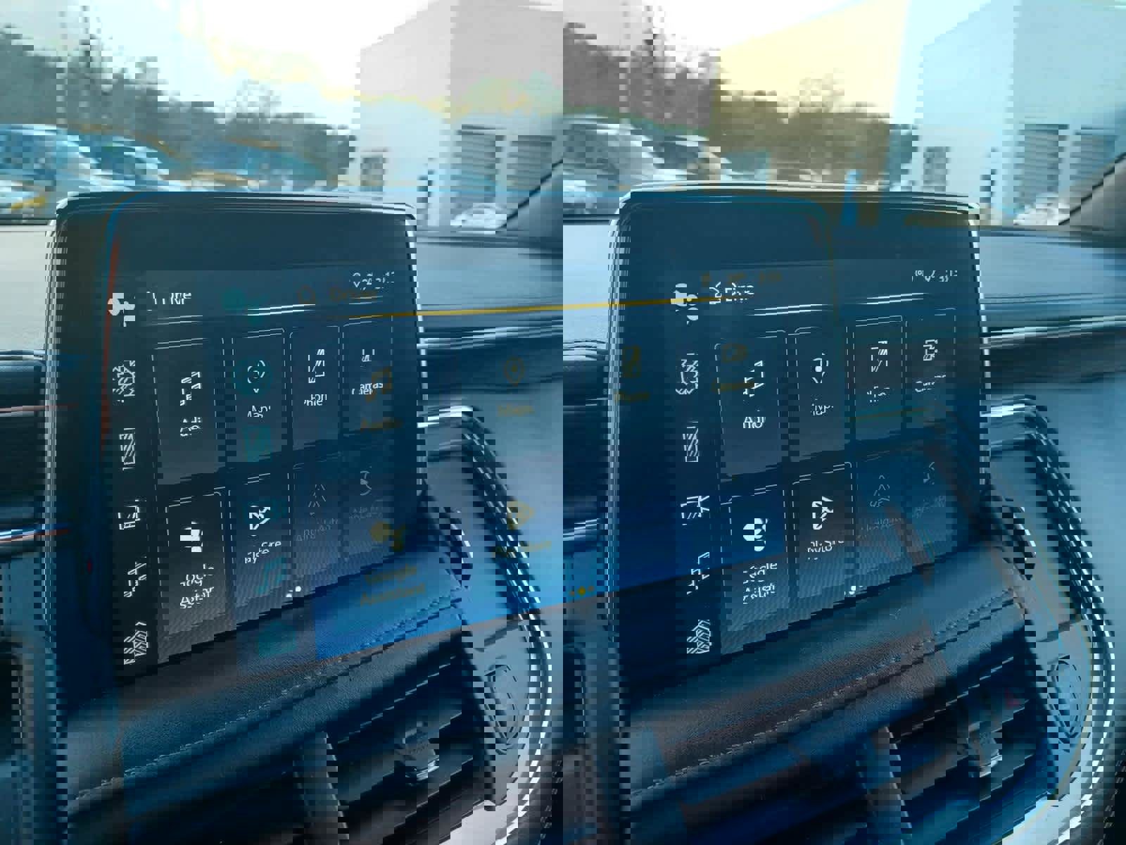 Used 2022 Chevrolet Tahoe High Country w/ Premium Package image 11