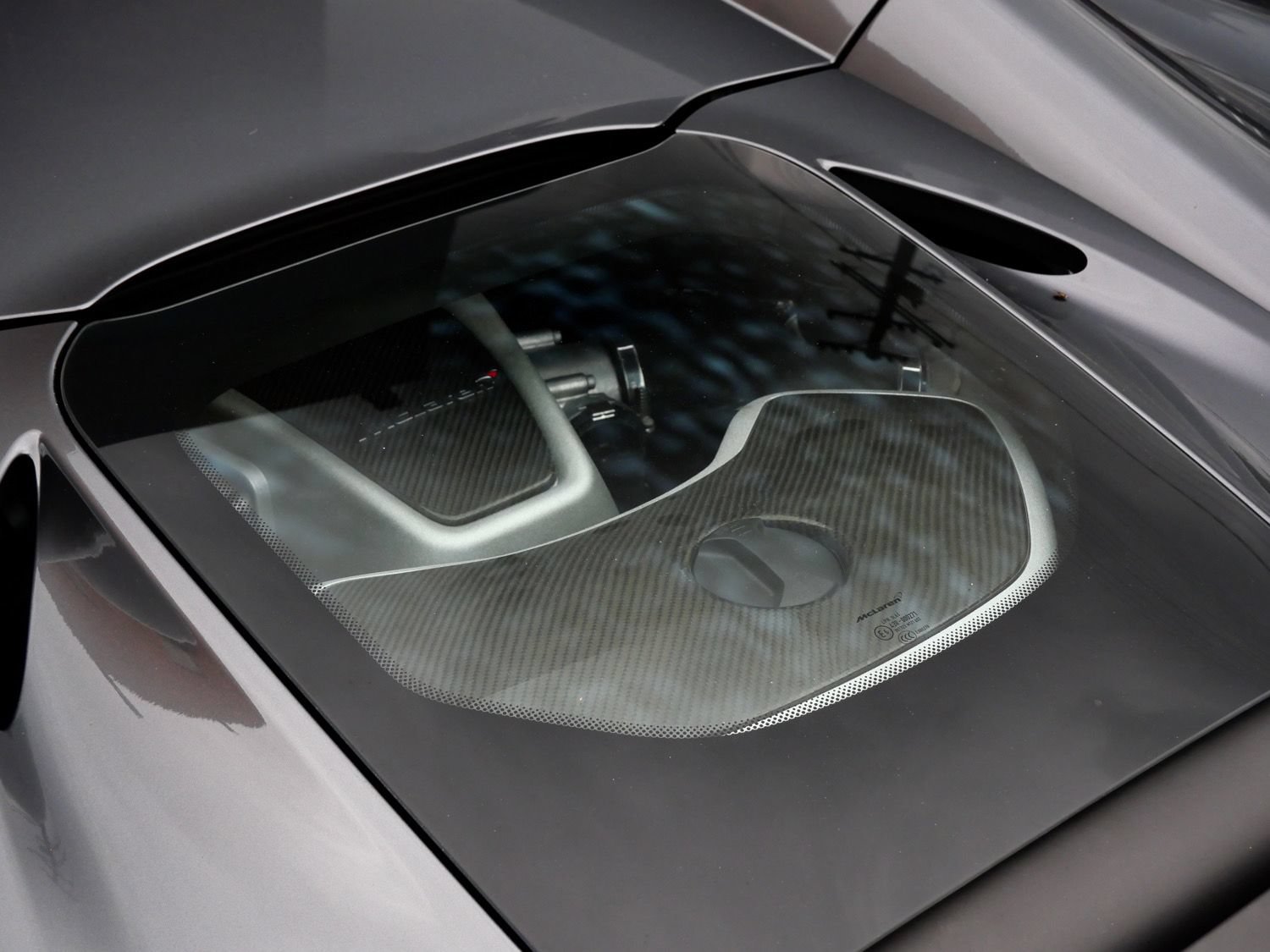 Used 2013 McLaren MP4-12C Spider RWD image 12