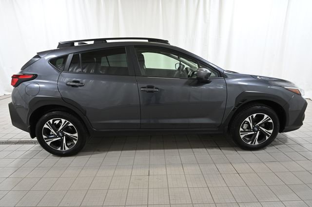 Used 2025 Subaru Crosstrek 2.0i Premium image 13
