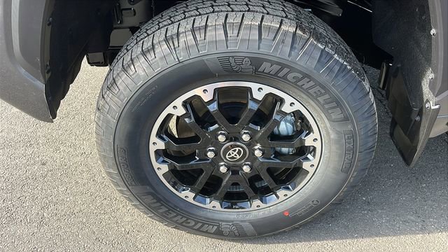 New 2025 Toyota Tundra SR5 image 5