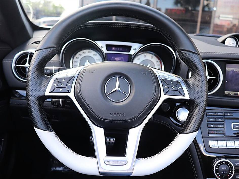 Used 2015 Mercedes-Benz SL 550 image 55