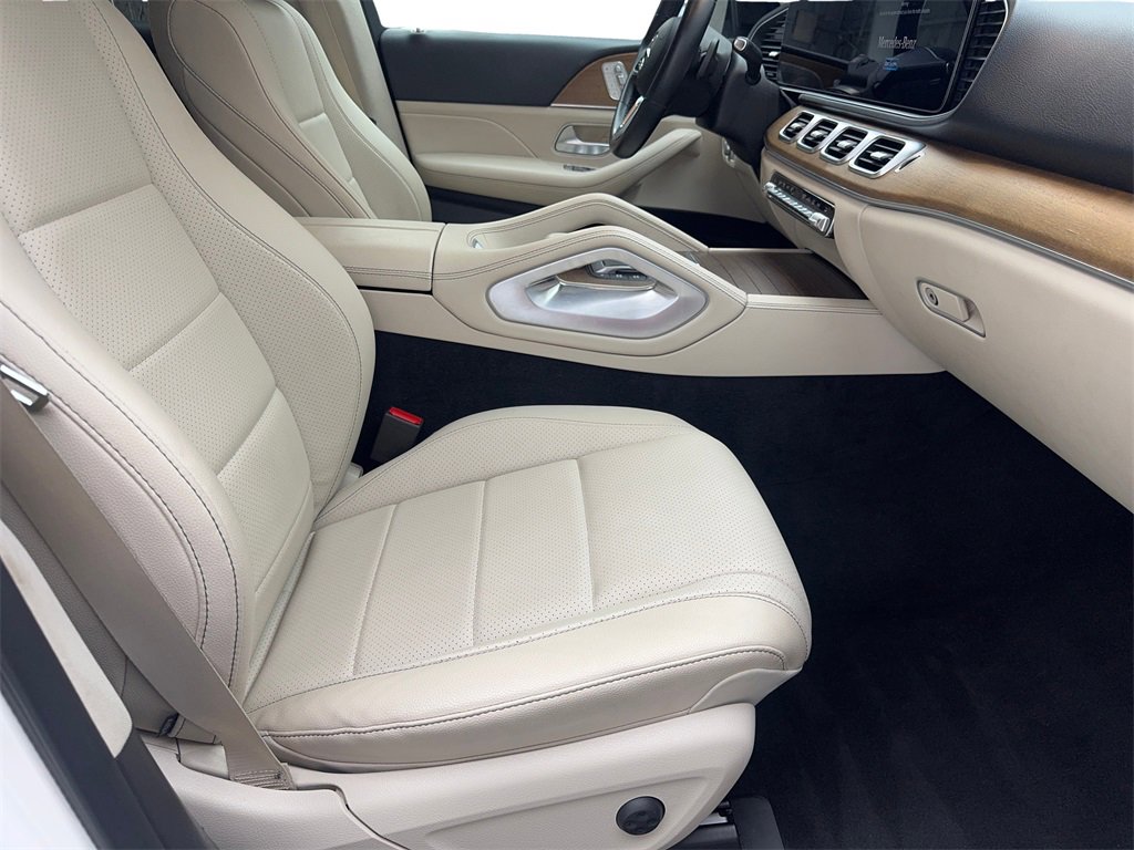 Used 2022 Mercedes-Benz GLE 350 w/ AMG Line Exterior image 42