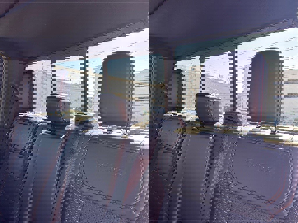 Used 2025 Ford F150 Raptor image 35