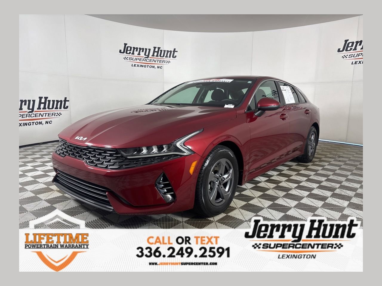 Used 2022 Kia K5 LXS image 1