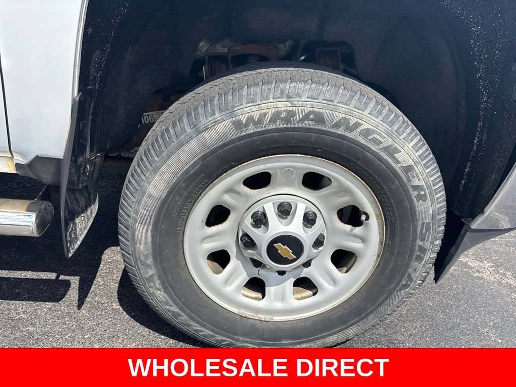 Used 2016 Chevrolet Silverado 2500 W/T w/ WT Convenience Package AWD/4WD image 12