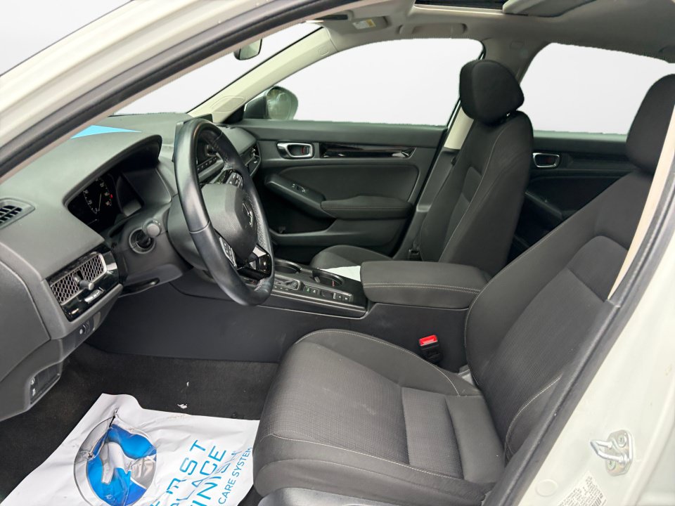 Certified 2024 Honda Civic EX image 9