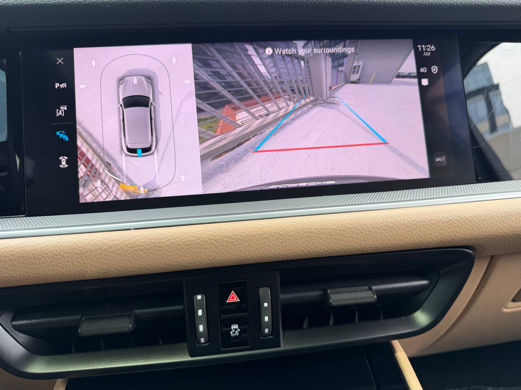 Certified 2024 Porsche Cayenne AWD/4WD image 19