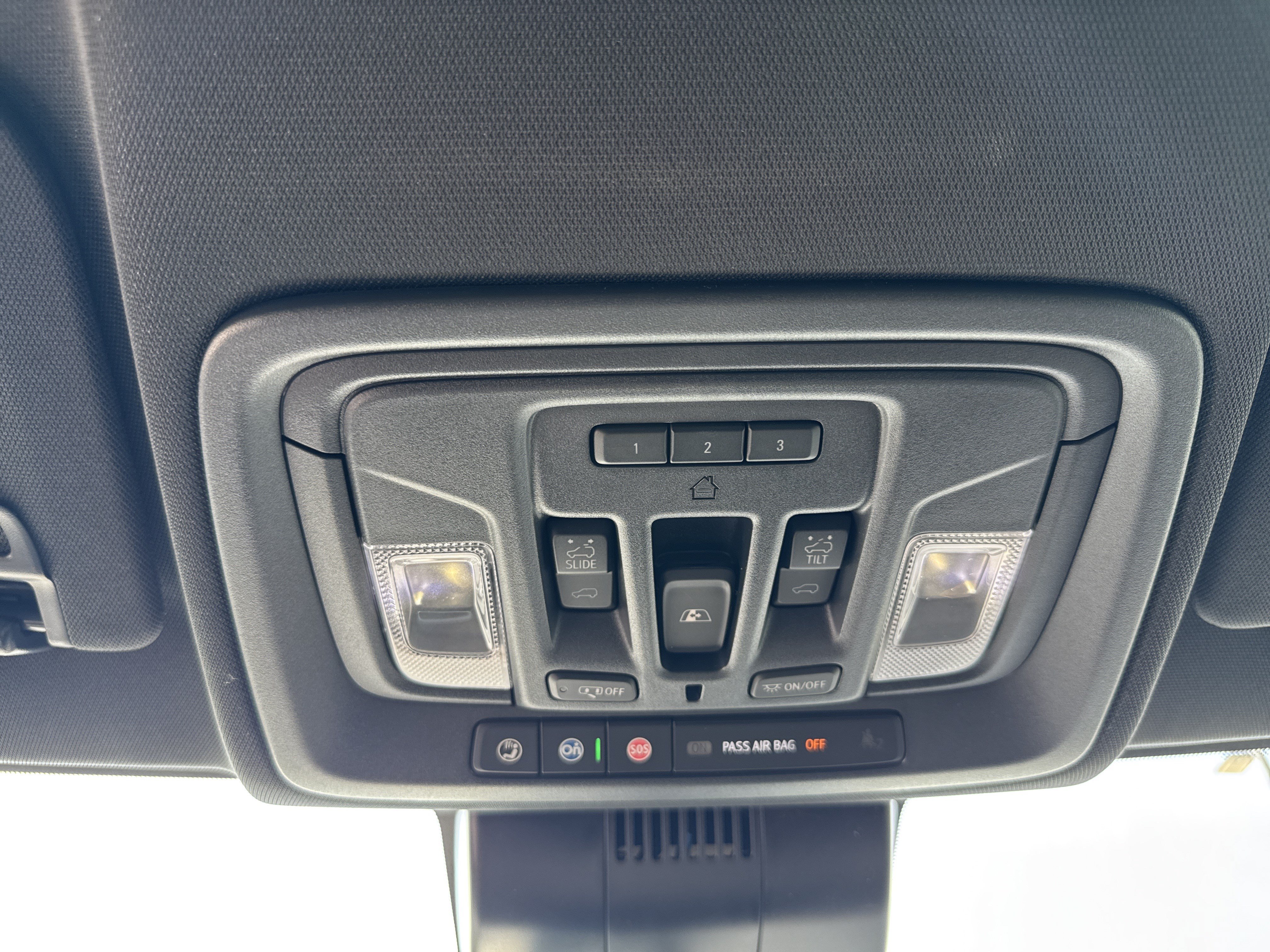 New 2026 GMC Sierra 1500 AT4 w/ AT4 Premium Package AWD/4WD image 28