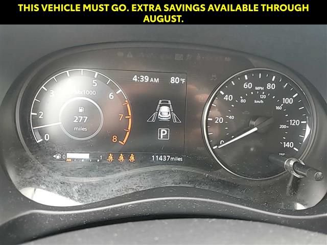 Used 2024 Nissan Kicks SV FWD image 9