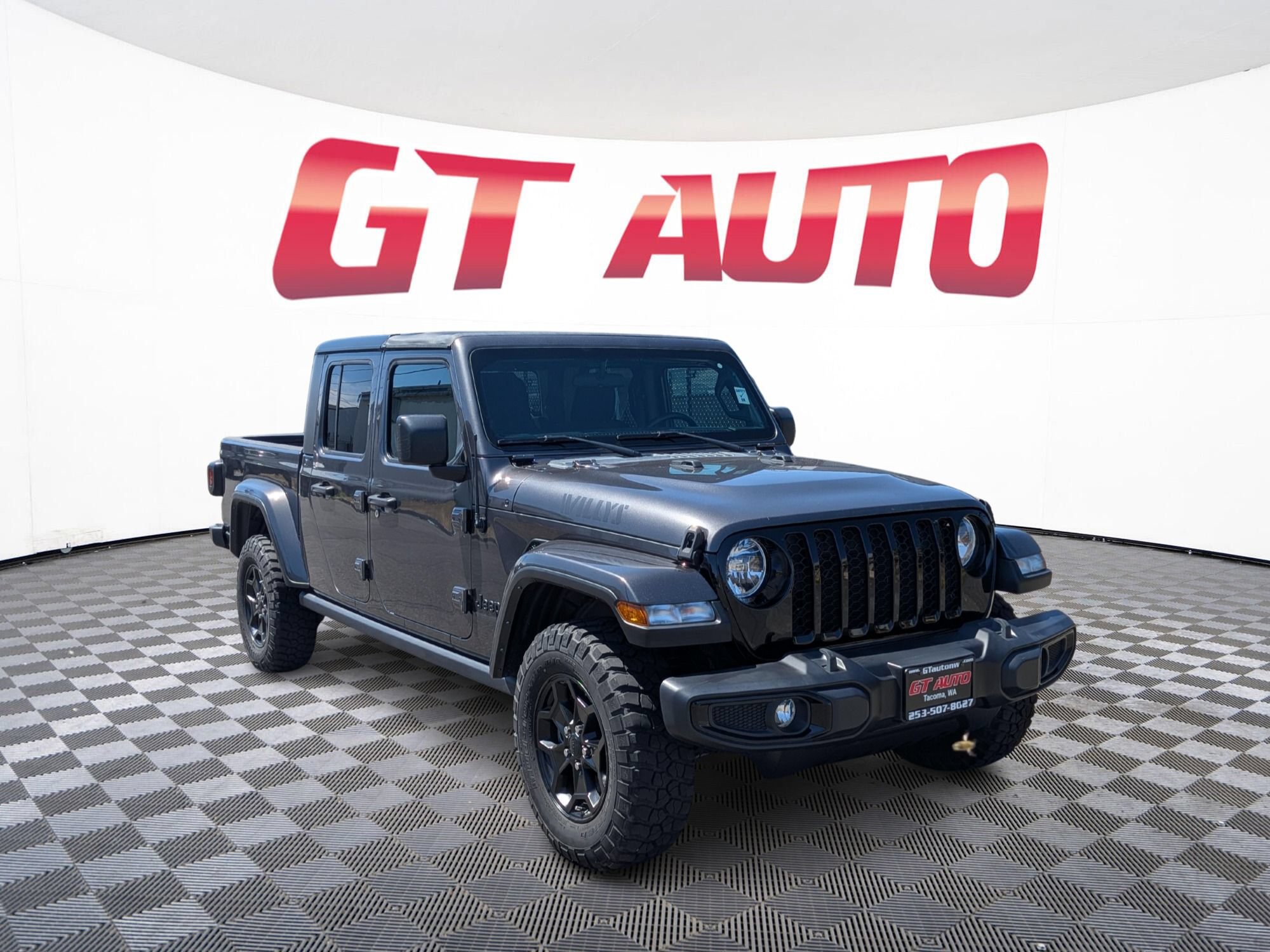 Used 2021 Jeep Gladiator Sport AWD/4WD image 1
