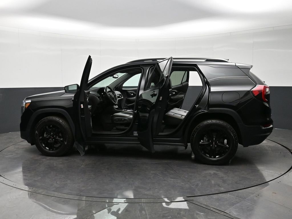 Used 2022 GMC Terrain AT4 w/ Infotainment Package II image 35