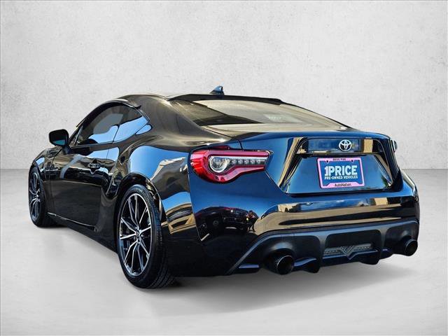 Used 2017 Toyota 86 image 8