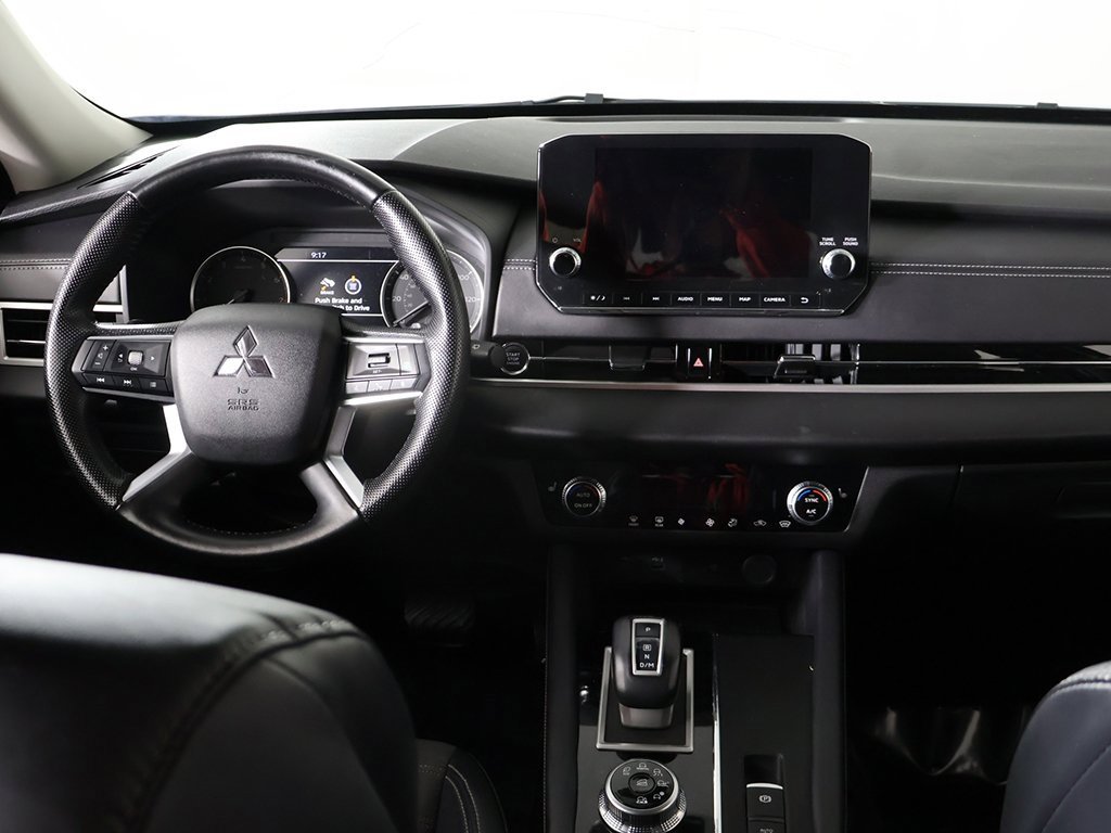 Used 2022 Mitsubishi Outlander SEL Black Edition image 34