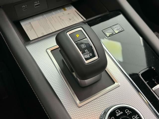 New 2026 Nissan Rogue Platinum AWD/4WD image 26