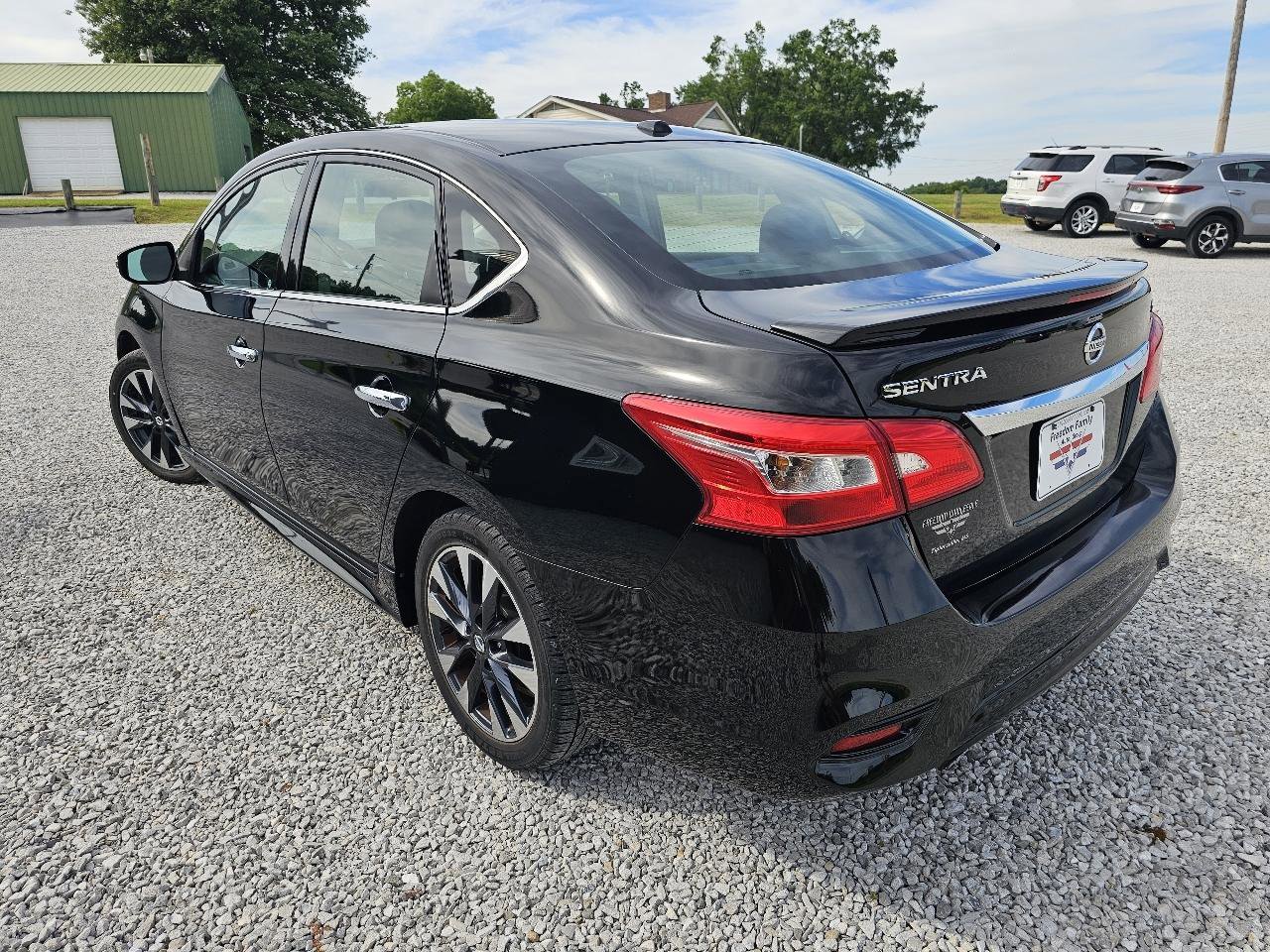 Used 2019 Nissan Sentra SR FWD image 8