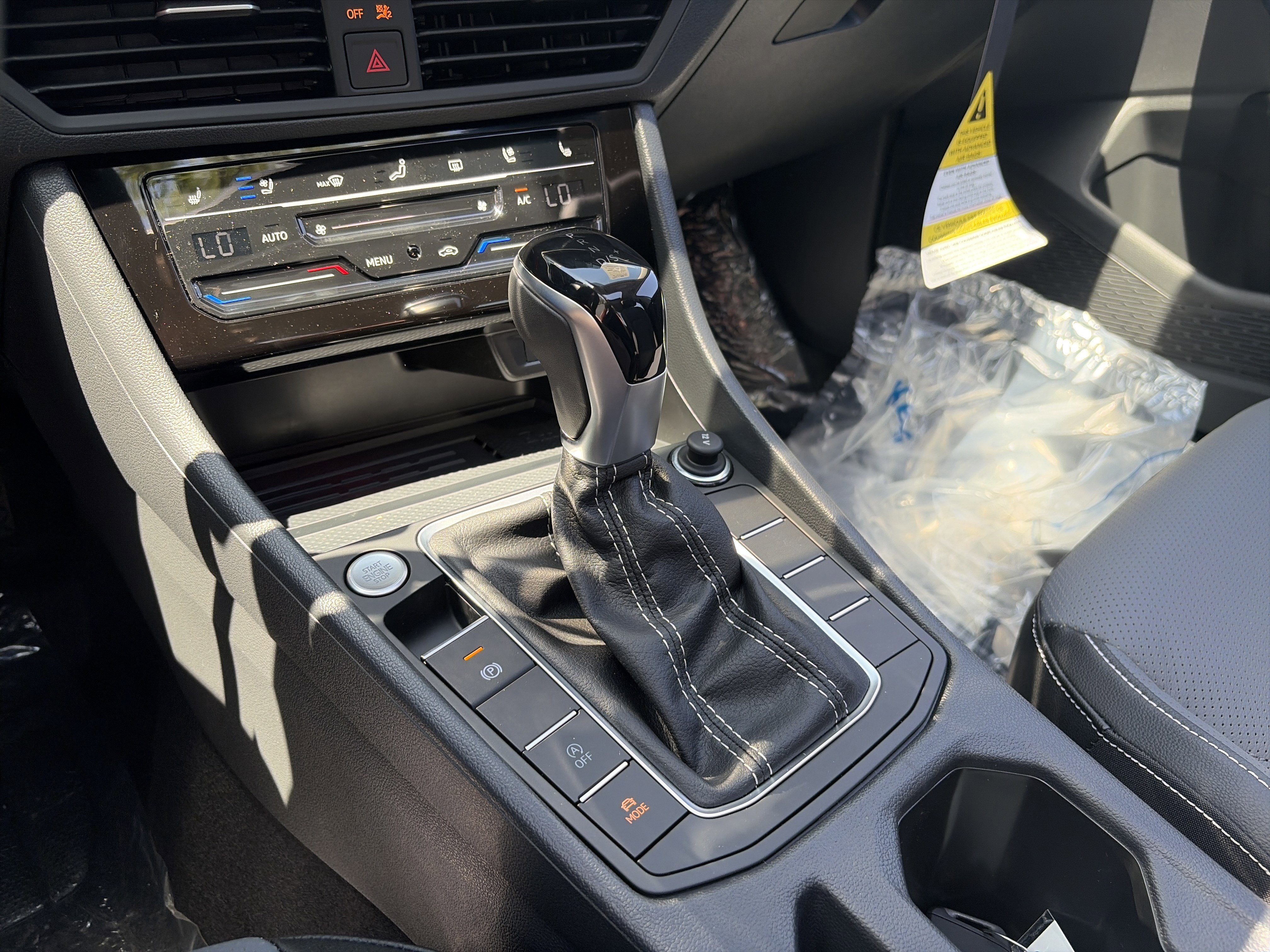 New 2026 Volkswagen Jetta SEL FWD image 22