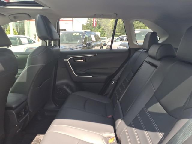Used 2025 Toyota RAV4 XLE Premium AWD/4WD image 7
