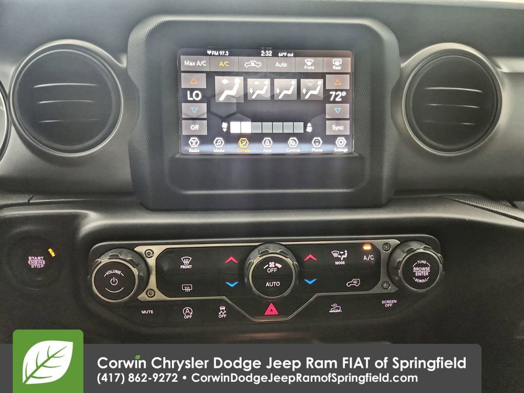 Certified 2021 Jeep Gladiator Willys image 26